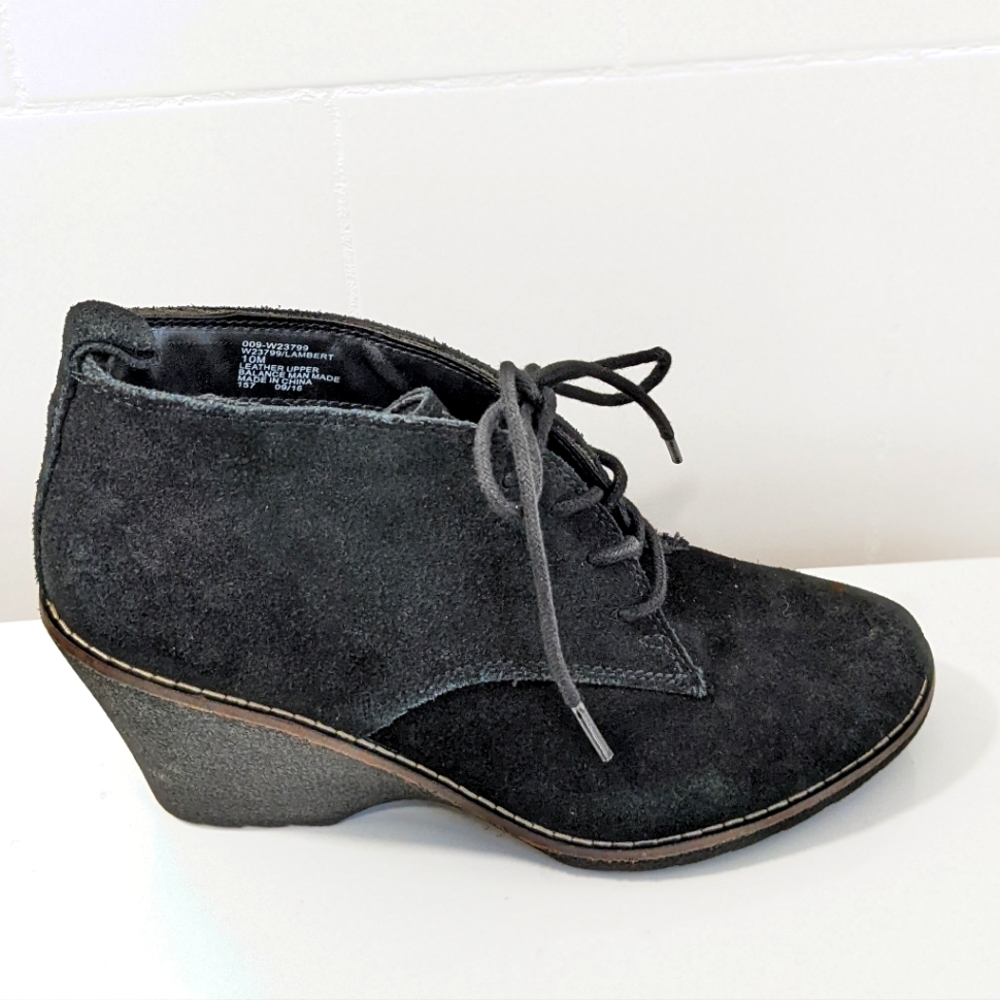 White mountain suede wedges - Picture 2 of 15